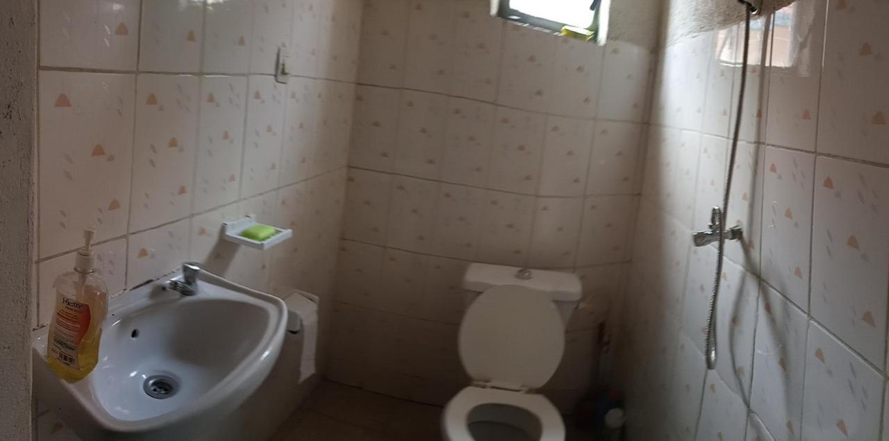 Randa'S House I Homestay Ruhengeri ภายนอก รูปภาพ