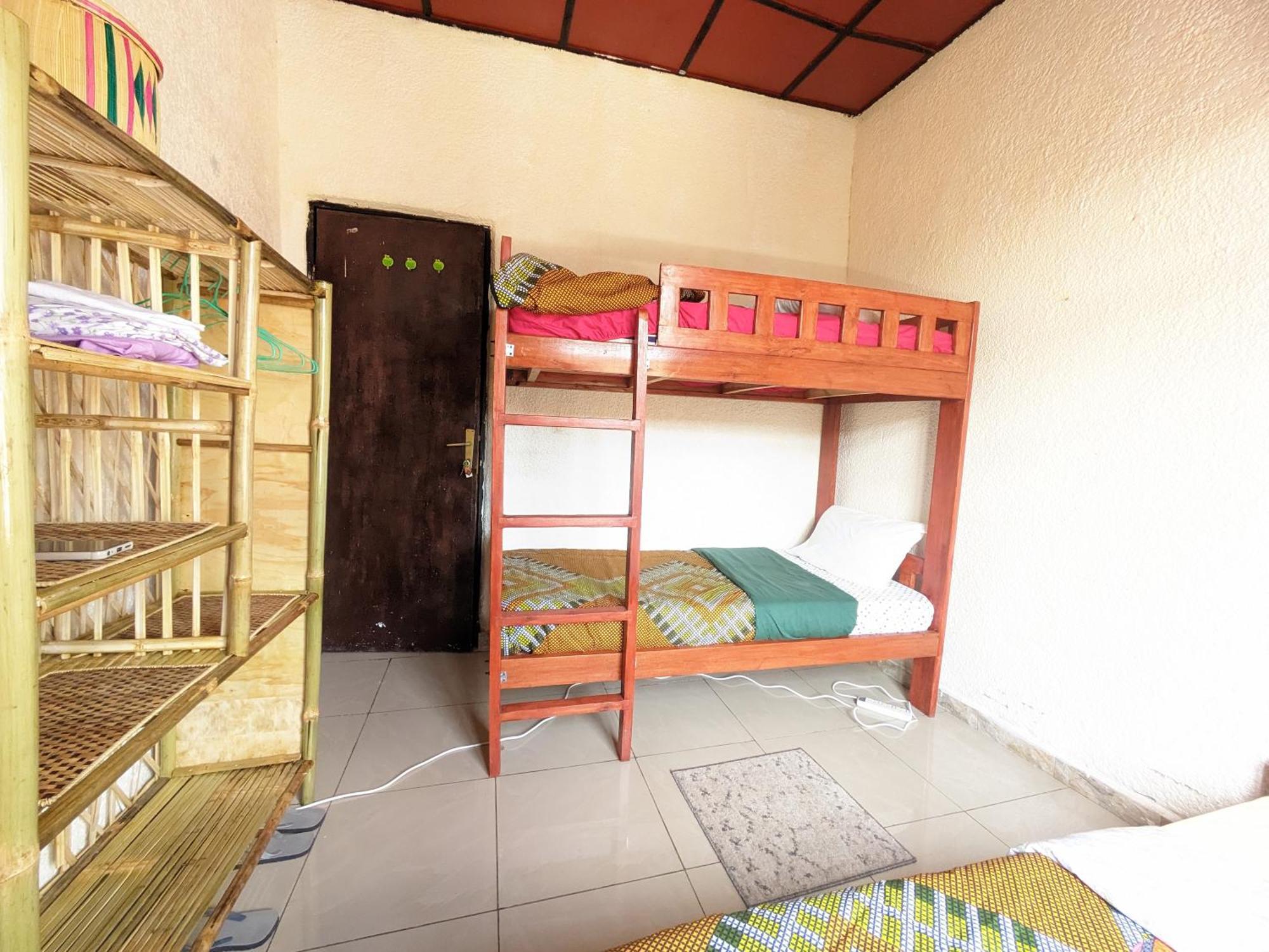 Randa'S House I Homestay Ruhengeri ภายนอก รูปภาพ